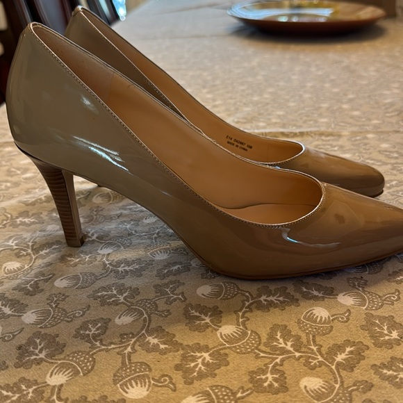 Cole Haan Beige Pumps - size 10B (never worn) - Picture 3 of 4